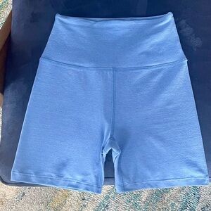 Beyond Yoga 5” shorts